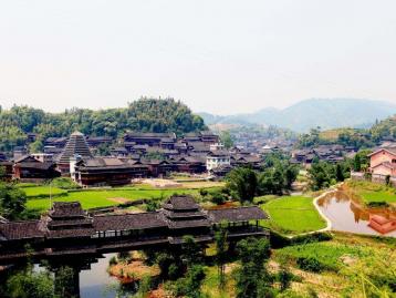 长沙出发湘桂苗寨5日自驾游：程阳八寨-三江大侗寨-龙脊梯田5日风情自驾游