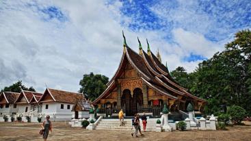 昆明出发老挝6日自驾游：琅勃拉邦-万荣-磨丁6日东南亚境外自驾游-推荐