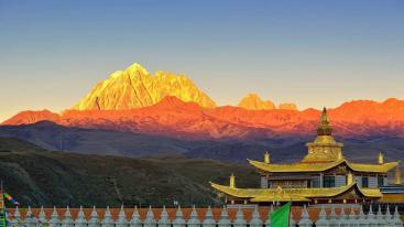 重庆出发新都桥四日自驾游：四姑娘山-中路藏寨-新都桥秋色4日行摄之旅-推荐