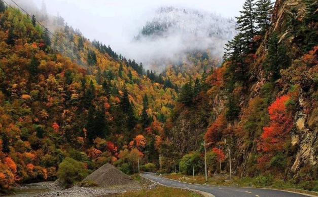 重庆周边自驾游：七彩奶子沟-羊绒哈德-木卡羌寨3日休闲自驾游