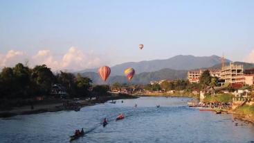 全国出发东南亚老挝9日自驾游：琅勃拉邦-万荣-万象9日深度异国之旅-推荐