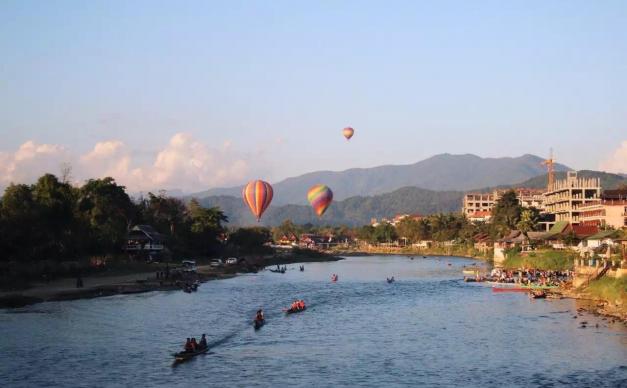 全国出发东南亚老挝9日自驾游：琅勃拉邦-万荣-万象9日深度异国之旅