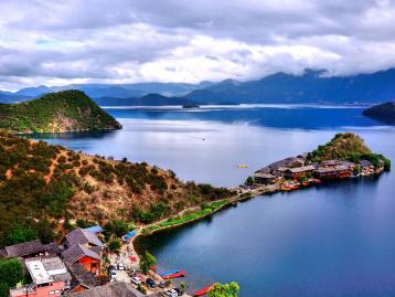 成都出发凉山彝族自治州6日自驾游：西昌-泸沽湖-木里秋季摄影6日自驾游