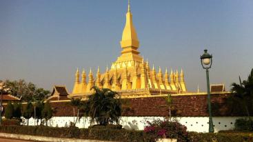 昆明出发老挝7日自驾游：琅勃拉邦-万荣山水-首都万象跨境7天自驾游-推荐