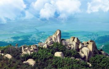 常州出发安徽大别山3日自驾游：大别山石窟-别墅温泉-滑雪-巨石山玻璃桥3日自驾-游推荐