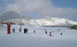 长沙出发湖北神农架4日自驾游，神农架国际滑雪场4日体验欢乐自驾自驾游