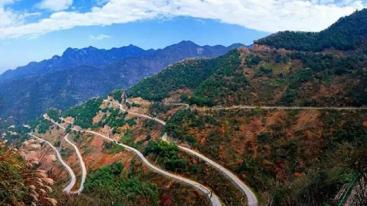 江苏出发皖南小川藏3日自驾游：寻觅皖南古镇，体验桃花潭温泉3日休闲游-推荐