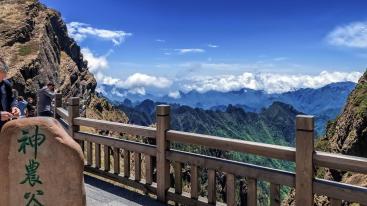 济南出发湖北7日自驾游：问道武当山-探秘神农架7日休闲自驾游-推荐