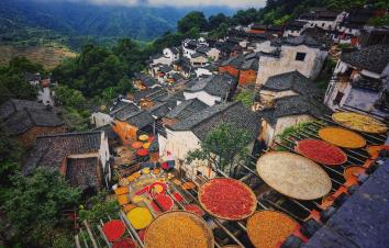 长沙出发江西婺源3日自驾游：瑶湾-篁岭晒秋-石门山大峡谷3日赏秋之旅-游推荐