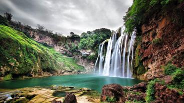 广东出发贵州7日自驾游：黄果树瀑布-马岭河-千户苗寨-荔波小七孔7日休闲自驾游-推荐