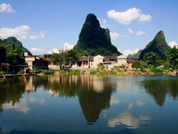 广东出发广西3日房车自驾游：黄姚古镇-红岩村-姑婆山3日房车自驾体验 