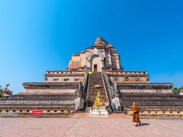 成都出发泰国10日自驾游：清迈-清莱-白庙-双龙寺10日自驾游