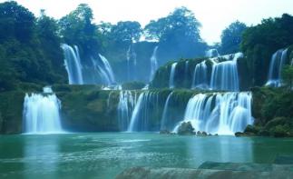 濟(jì)南出發(fā)廣西自駕11日游：廣西德天大瀑布、巴馬長(zhǎng)壽村、北海銀灘、桂林山水全程自駕11日游自駕游