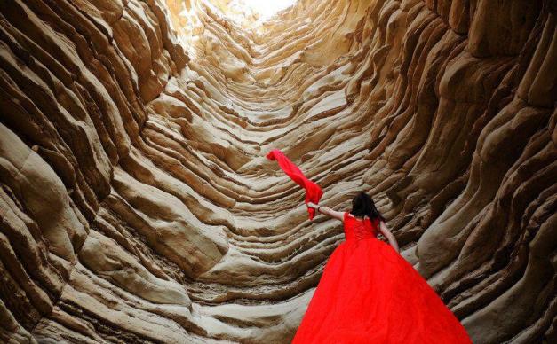 乌鲁木齐出发到哈密5日自驾：罗布泊+库木塔特沙漠+哈密大雅丹+大海道无人区狂野穿越之旅