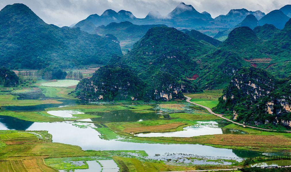 昆明出发滇东南6日落地自驾游：普者黑-坝美村-抚仙湖6日休闲之旅自驾游