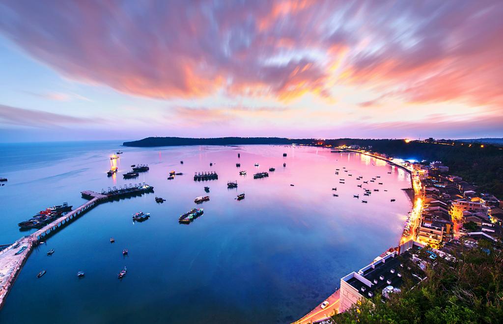 山东出发到广西11日自驾游：桂林-北海-涠洲岛-德天瀑布11日自驾游自驾游