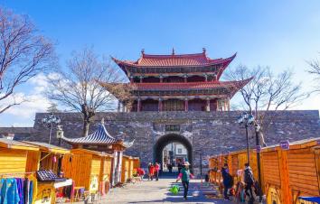 成都出發(fā)云南7日自駕：大理洱海-騰沖火山地熱-瑞麗一寨兩國7日自駕游-游推薦