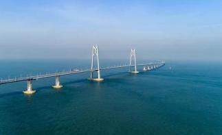 重慶到廣東6日自駕游：港珠澳大橋-香港維多利亞港-開(kāi)平碉樓6天自駕游自駕游