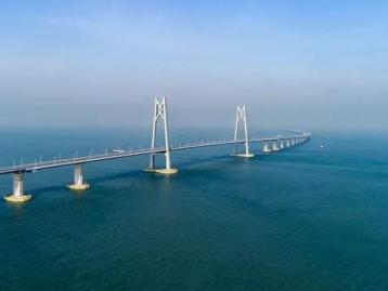 重庆到广东6日自驾游：港珠澳大桥-香港维多利亚港-开平碉楼6天自驾游