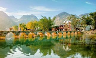 南宁集合广西5日落地自驾游：巴马长寿村-德天瀑布-三门海-百魔洞5日游自驾游