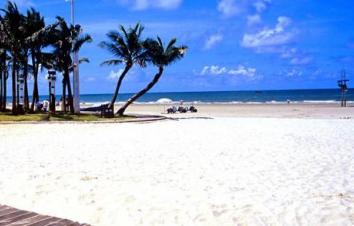 成都出发广西中越边境7日自驾游：万峰林-德天大瀑布-鹅泉-北海7日自驾游-游推荐