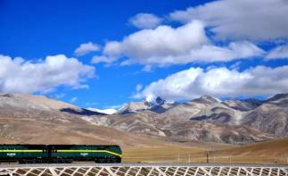 川藏線-稻城亞丁-珠峰-青藏線17日西藏自駕游：G318-稻城亞丁-珠峰-拉薩-羊湖納木錯(cuò)-翡翠湖1自駕游