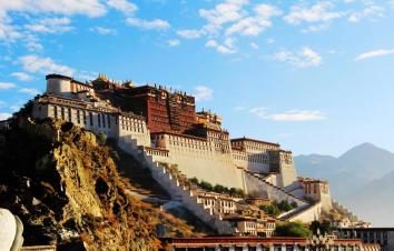 全国出发拉萨7日落地自驾：拉萨祈福-布宫-大昭寺-雅鲁藏布江-巴松措-羊卓雍错7日自驾游-游推荐