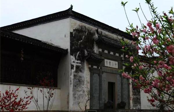 江苏出发徽州3日自驾游：花山谜窟-徽州古城-棠樾牌坊群3日安徽之旅