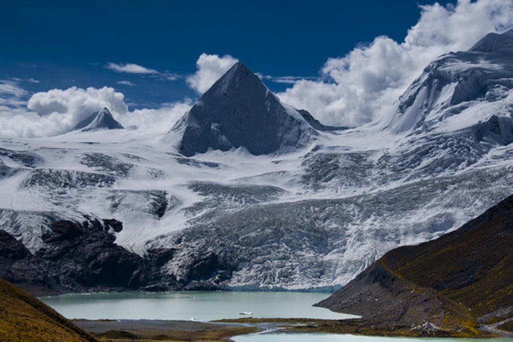 拉萨集合到西藏7日自驾游：拉萨-那曲-羊八井地热-奇美萨普7日自驾游自驾游