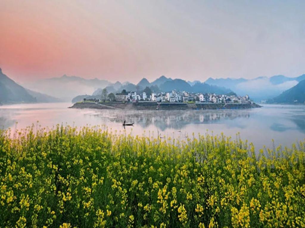 江苏出发到安徽2日自驾游：新安江山水画廊、灵山梯田花海2日自驾游自驾游