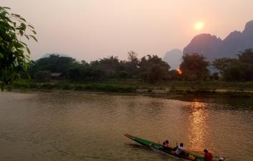 磨憨集合7日自驾老挝：琅勃拉邦-万荣-南松河7日东南亚跨境自驾-游推荐