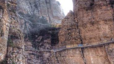 北京周边2日自驾游：荆轲塔-太行水镇-白石山2日河北自驾游-推荐