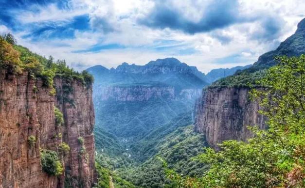 湖北周边5日自驾游：河南少林寺-古都洛阳-峡谷极品云台山-太行明珠郭亮村5日自驾游