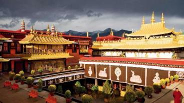 成都出发西藏珠峰15日自驾游：珠峰-茶卡盐湖-青海湖15自驾青藏线-推荐