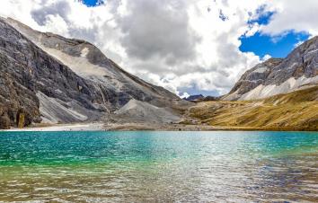 成都出发稻城6日自驾游：稻城亚丁-墨石公园-甲居藏寨6日自驾游-游推荐