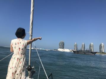 海口集合7天海南环岛自驾游： 呆呆岛-三亚帆船出海-最美渔村7日海南跟队自驾