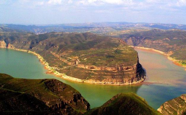 北京出发晋陕5日自驾游：碛口古镇-老牛湾-波浪谷-晋陕大峡谷5日休闲自驾