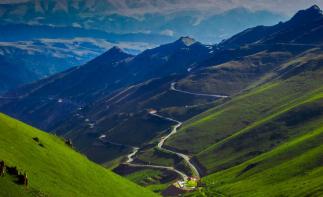 烏魯木齊出發(fā)獨庫公路8日自駕游：獨庫公路-巴音布魯克-庫木塔格沙漠-博斯騰湖8日自駕游自駕游