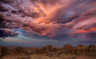 烏魯木齊出發(fā)北疆大環(huán)線13日自駕游：可可托海-布爾津-喀納斯-魔鬼城13日自駕游自駕游