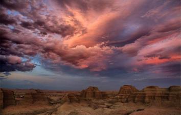 乌鲁木齐出发北疆大环线13日自驾游：可可托海-布尔津-喀纳斯-魔鬼城13日自驾游-游推荐