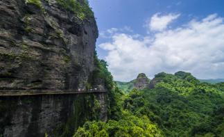 广东周边3日休闲自驾游：五指石-相思谷-南台山卧佛3日梅州平远自驾游自驾游