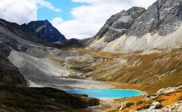 重庆出发川西6日自驾游：新都桥-稻城-亚丁秘境地6自驾之旅