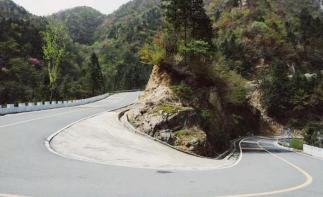 江蘇出發(fā)安徽3日自駕游：天堂寨-萬佛湖-十里杜鵑馬鬃嶺自駕3日游自駕游