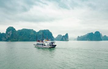 全国出发越南越北6日自驾游:下龙湾-月亮湖-陆龙湾-安子山6天休闲自驾游-游推荐