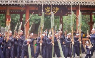 重慶出發(fā)貴州4日自駕游：丹寨-岜沙苗寨-加榜梯田-肇興侗寨4日休閑自駕游自駕游