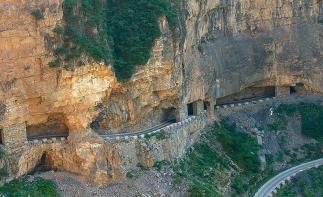 北京出发河南4日自驾游：昆山挂壁公路、太行十六拐4日自驾南太行自驾游