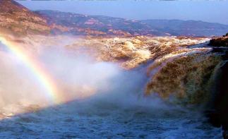 山東出發(fā)晉陜4日自駕游：壺口瀑布-雨岔大峽谷-沿黃公路-平遙古城經(jīng)典4日自駕游自駕游