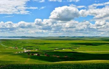 北京出发锡林郭勒4日自驾游：乌拉盖草原-玉龙沙湖-私家牧场深度自驾4日休闲之旅-游推荐