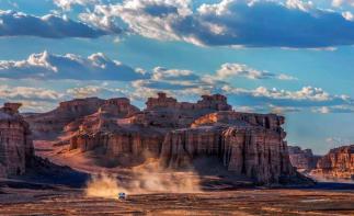 乌鲁木齐出发北疆12日环线自驾：喀纳斯-魔鬼城-无人区/沙漠/戈壁12日特种穿越北疆落地自驾游自驾游