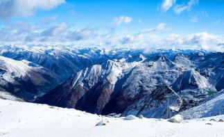 成都周邊3日自駕游：達古冰川-俄木塘-古爾溝3日自駕之旅自駕游